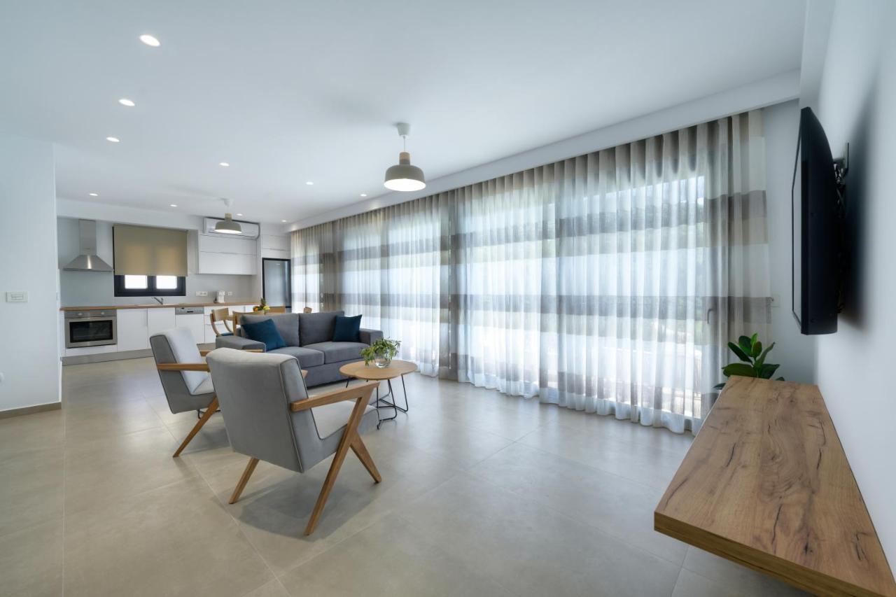 Suites Of Happiness Parga Exterior foto