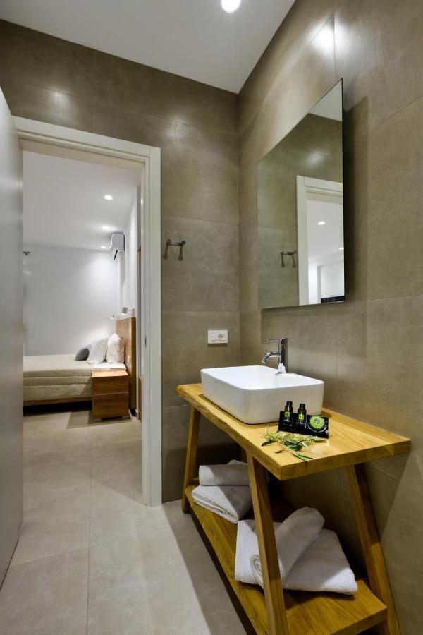 Suites Of Happiness Parga Exterior foto